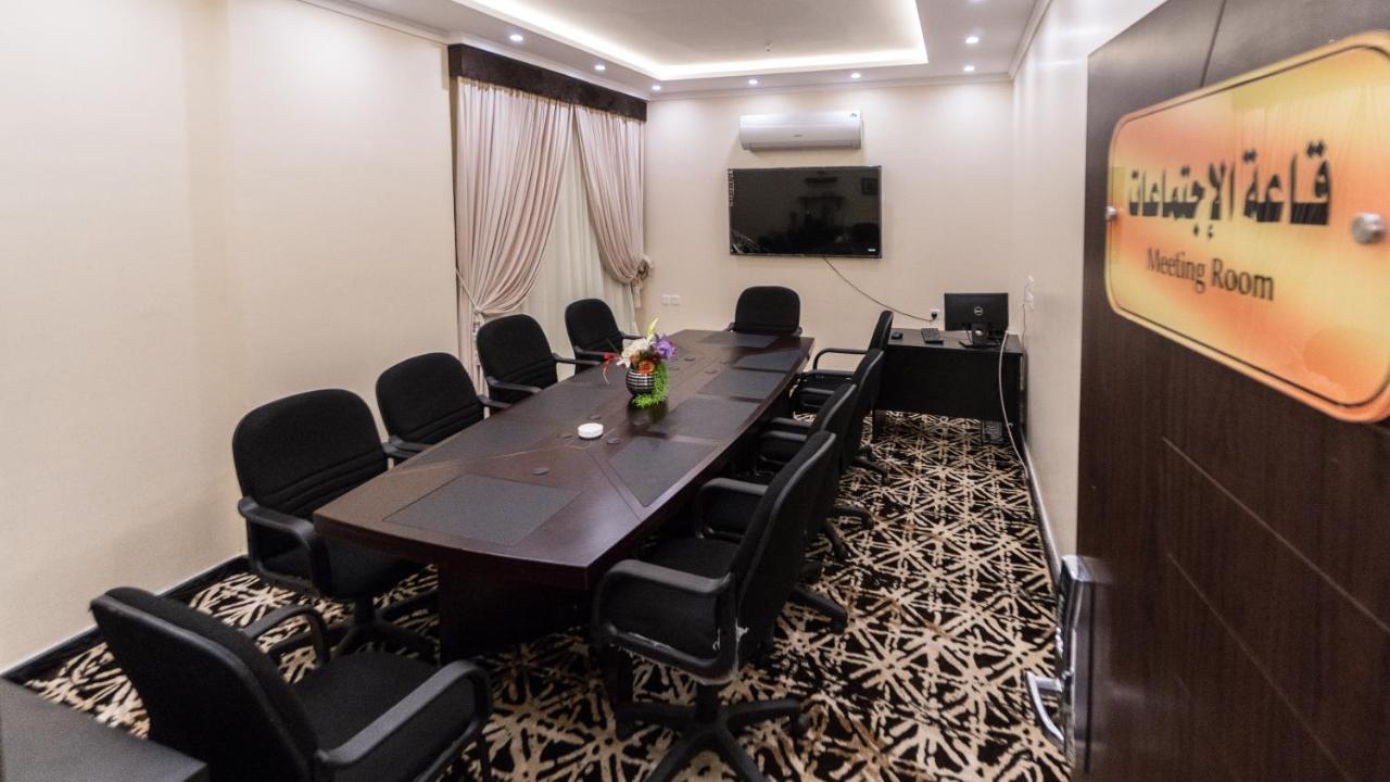 Ewaan Alnagaa Aparthotel เจดดาห์ ภายนอก รูปภาพ